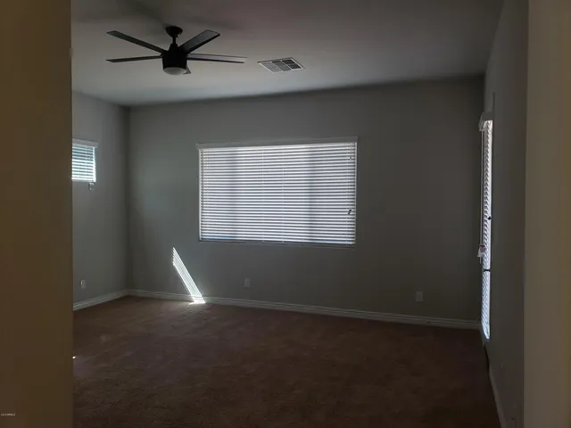 $2,600 | 8552 West Midway Avenue, Glendale, AZ 85305