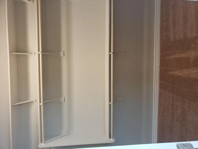 $2,600 | 8552 West Midway Avenue, Glendale, AZ 85305