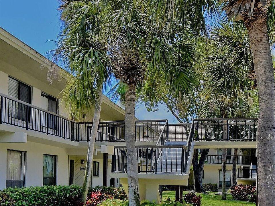 159 Northwest 70th Street, Unit 402 Boca Raton, FL 33487 - Photo 28 of 28 b69d8ba8-ff23-4f45-863d-ef51eae2a08a