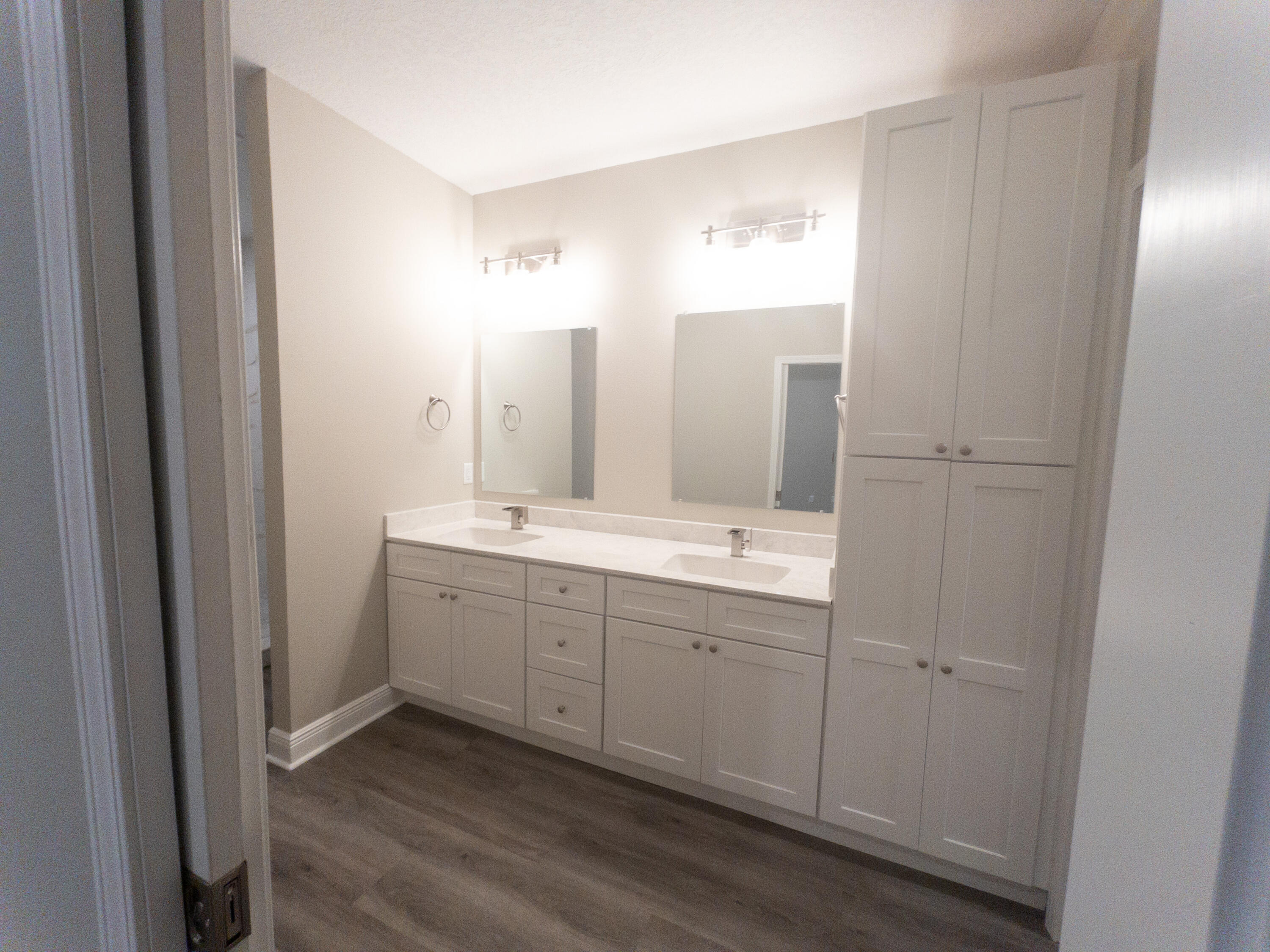 5791 Marigold Loop Crestview, FL 32539 - Photo 11 of 31 Master Bath