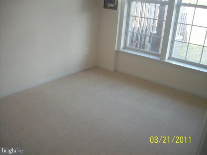 41950 Beryl Terrace Stone Ridge, VA 20105 - Photo 13 of 19 Bedroom #3