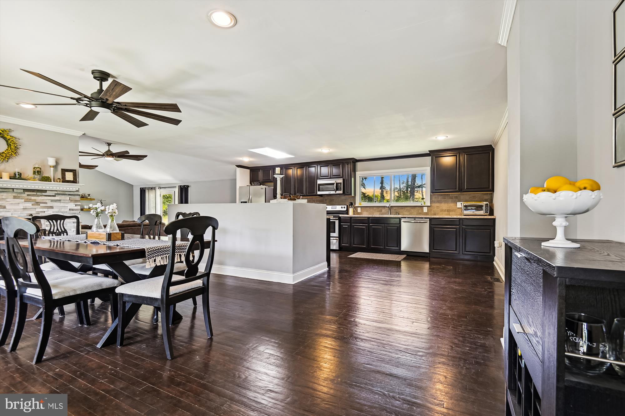 1010 Hanson Road Joppa, MD 21085 - Photo 18 of 40 Dining Area