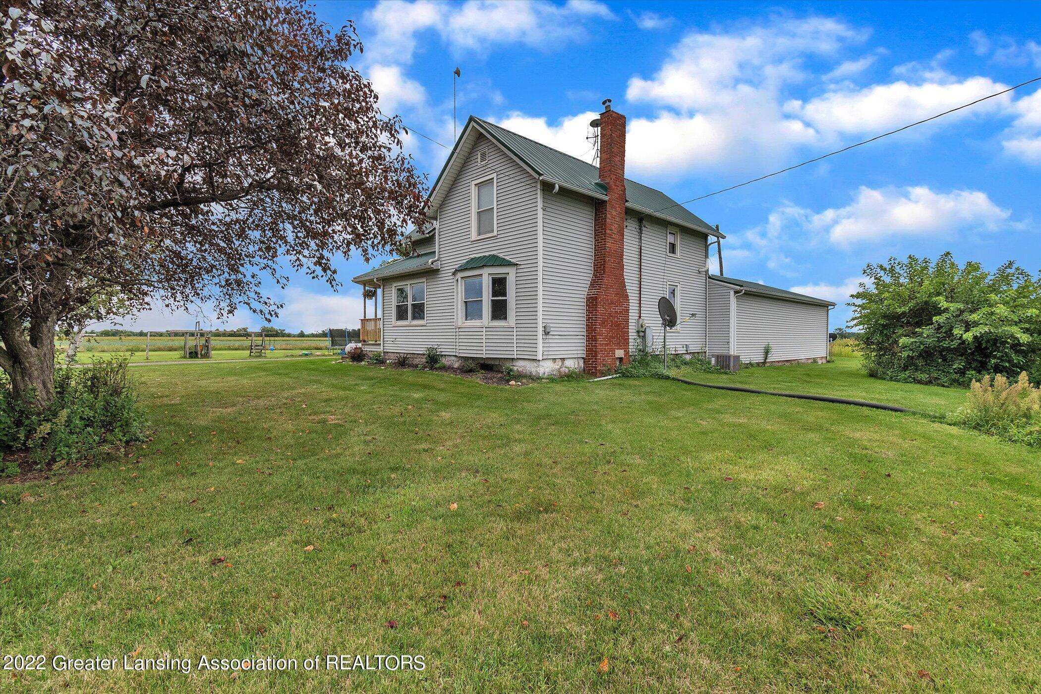 6409 West Taft Road Perrinton, MI 48871 - Photo 5 of 37 05-6409-W-Taft-Rd-WindowStill-Real-Estat