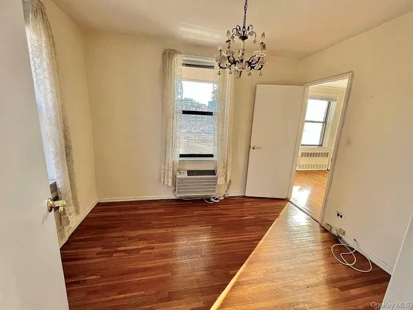 $2,900 | 100-25 Queens Boulevard, Unit 3M | Rego Park