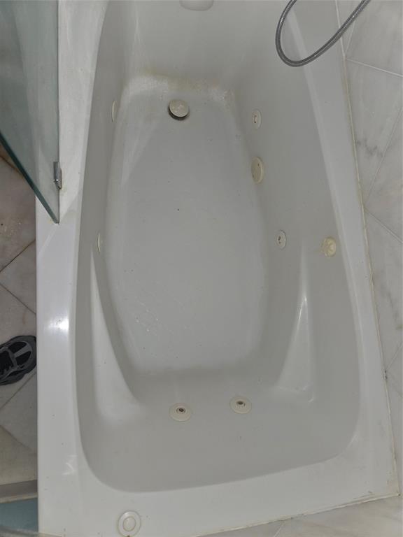 2750 Northeast 183rd Street, Unit 1803 Aventura, FL 33160 - Photo 13 of 14