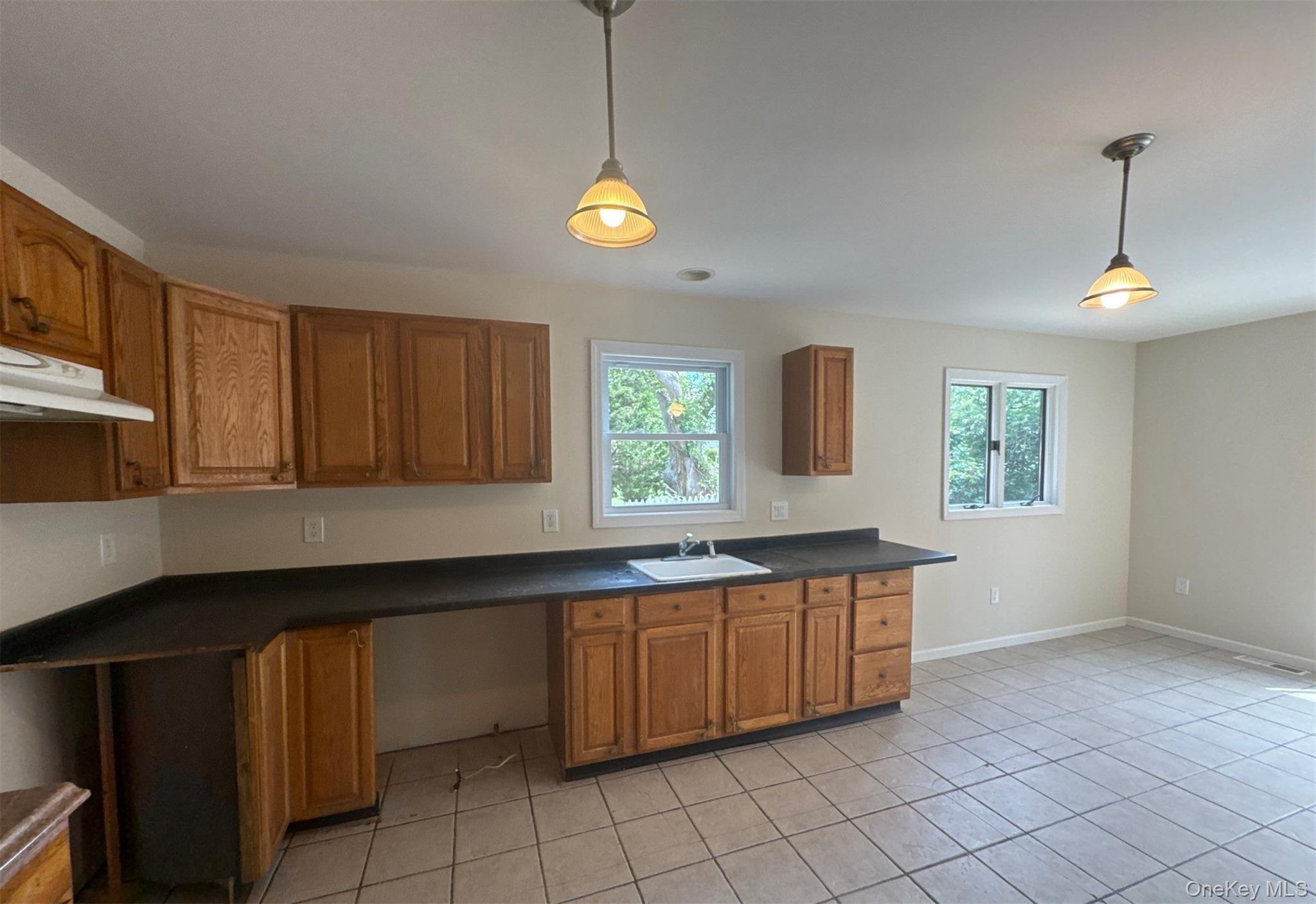 6900 Main Bayview Road Southold, NY 11971 - Photo 5 of 14