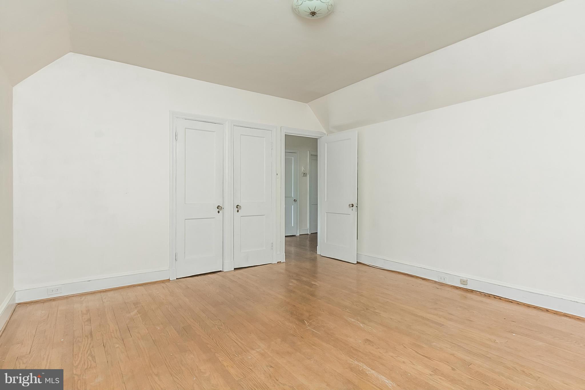 339 Tunbridge Road Baltimore, MD 21212 - Photo 11 of 28 Bedroom (Master)