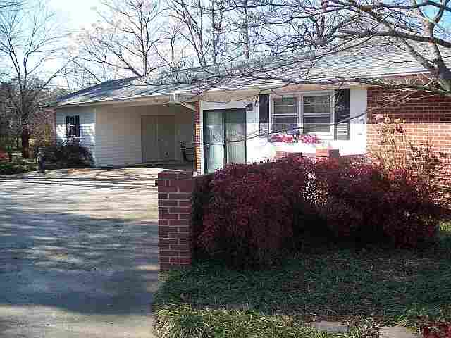 533 Drayton Circle Anderson, SC 29621 - Photo 4 of 14 Gallery Image 4