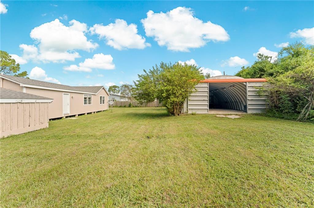 201 Lake Drive Raceland, LA 70394 - Photo 13 of 21