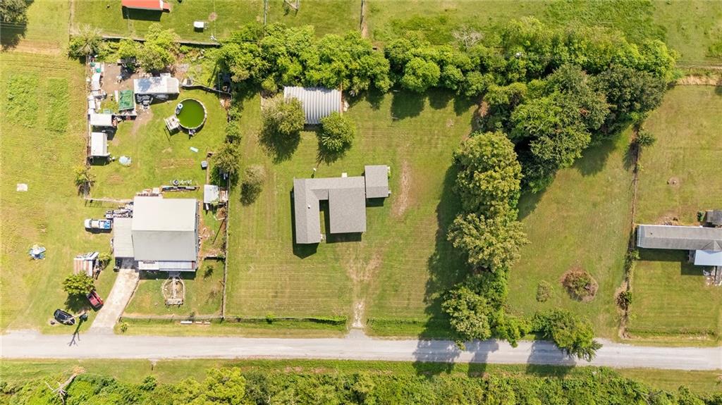 201 Lake Drive Raceland, LA 70394 - Photo 4 of 21