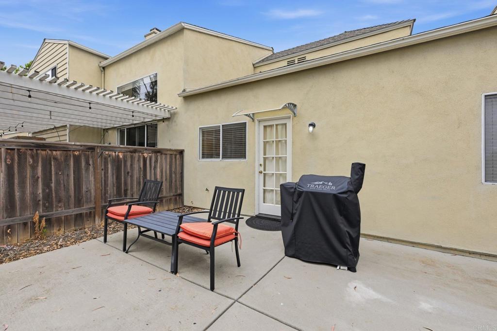 2633 Regent Road Carlsbad, CA 92010 - Photo 17 of 28