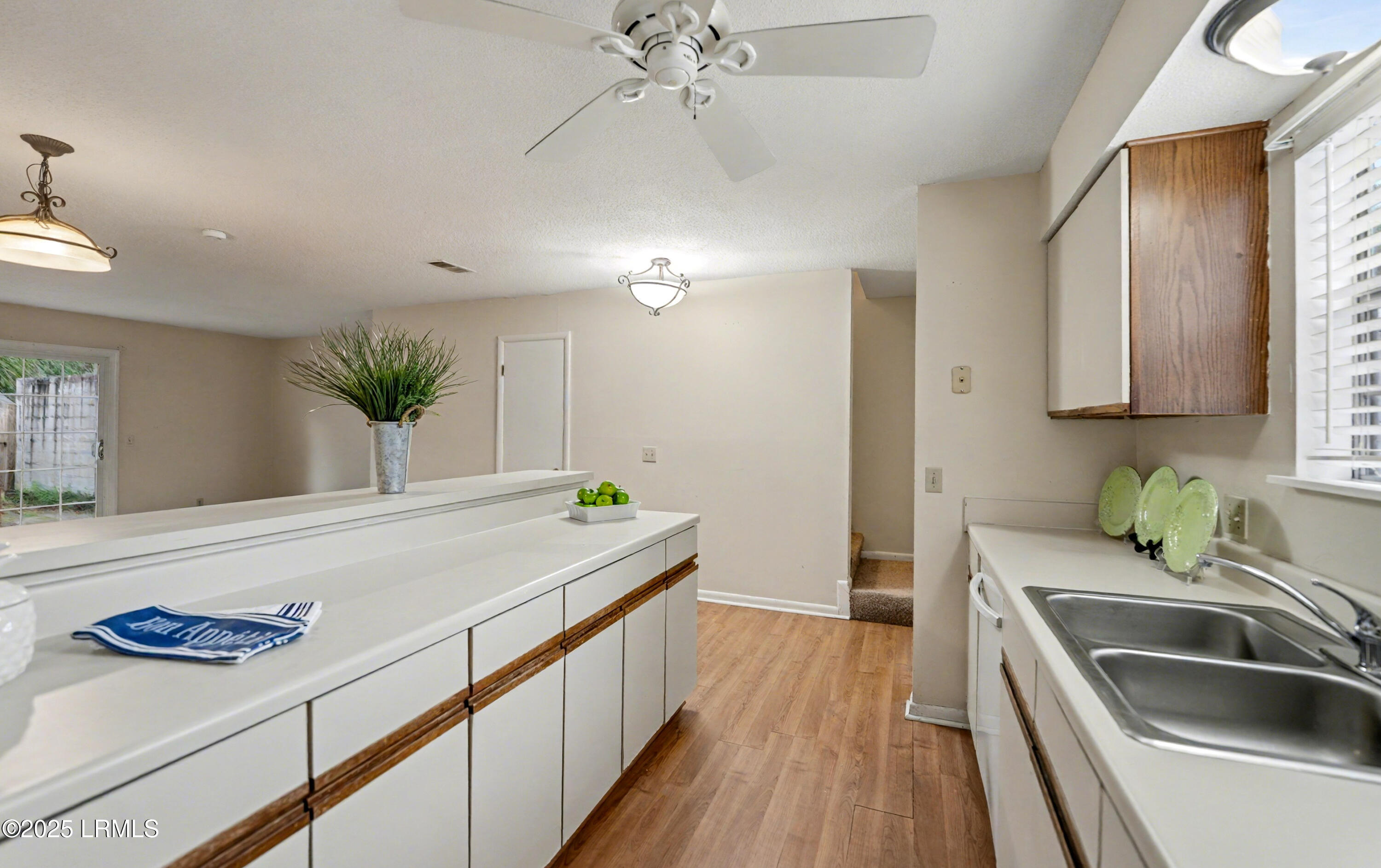 900 State Rd S-7-297, Unit A2 Beaufort, SC 29902 - Photo 13 of 44 12