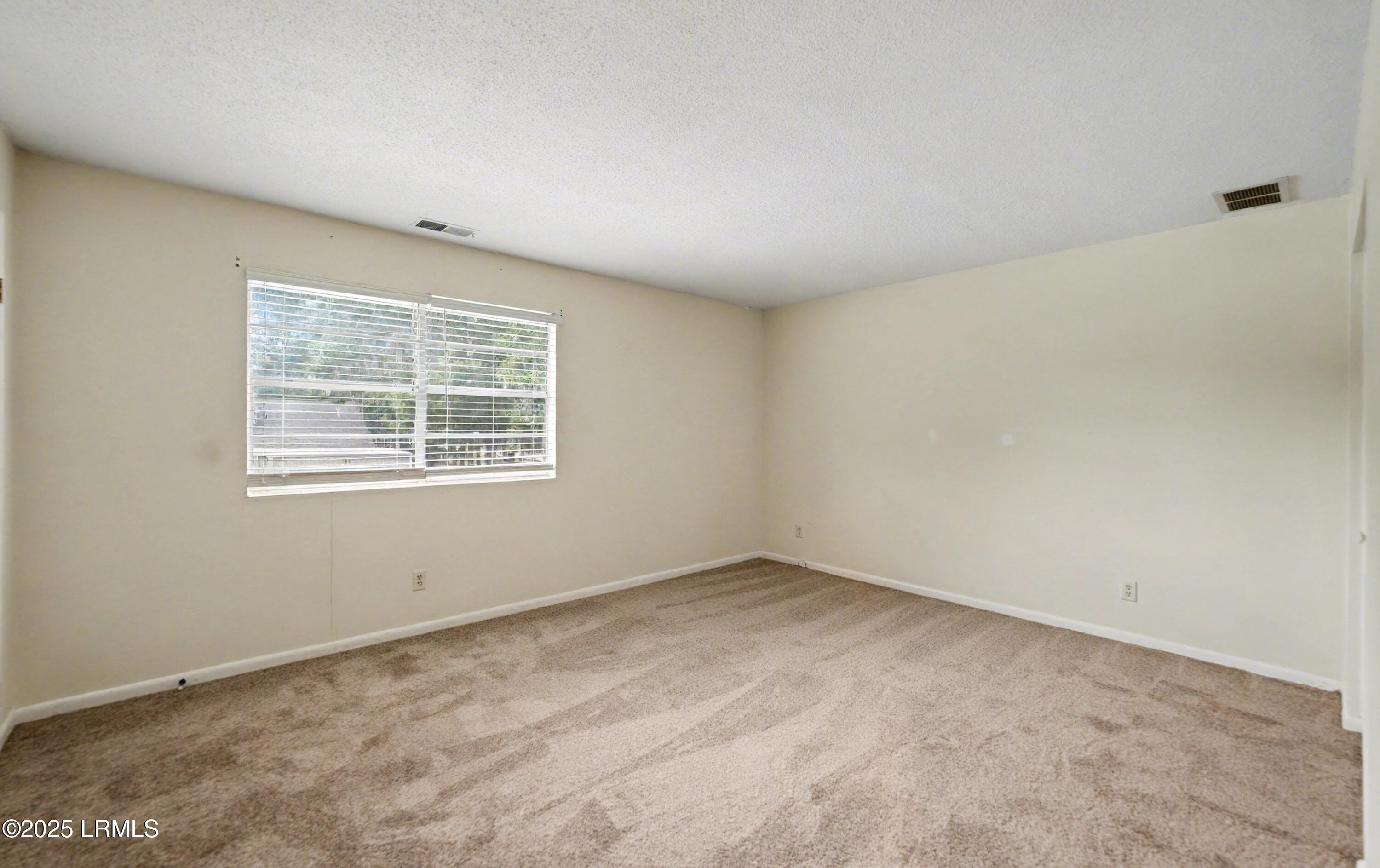 900 State Rd S-7-297, Unit A2 Beaufort, SC 29902 - Photo 20 of 44 19