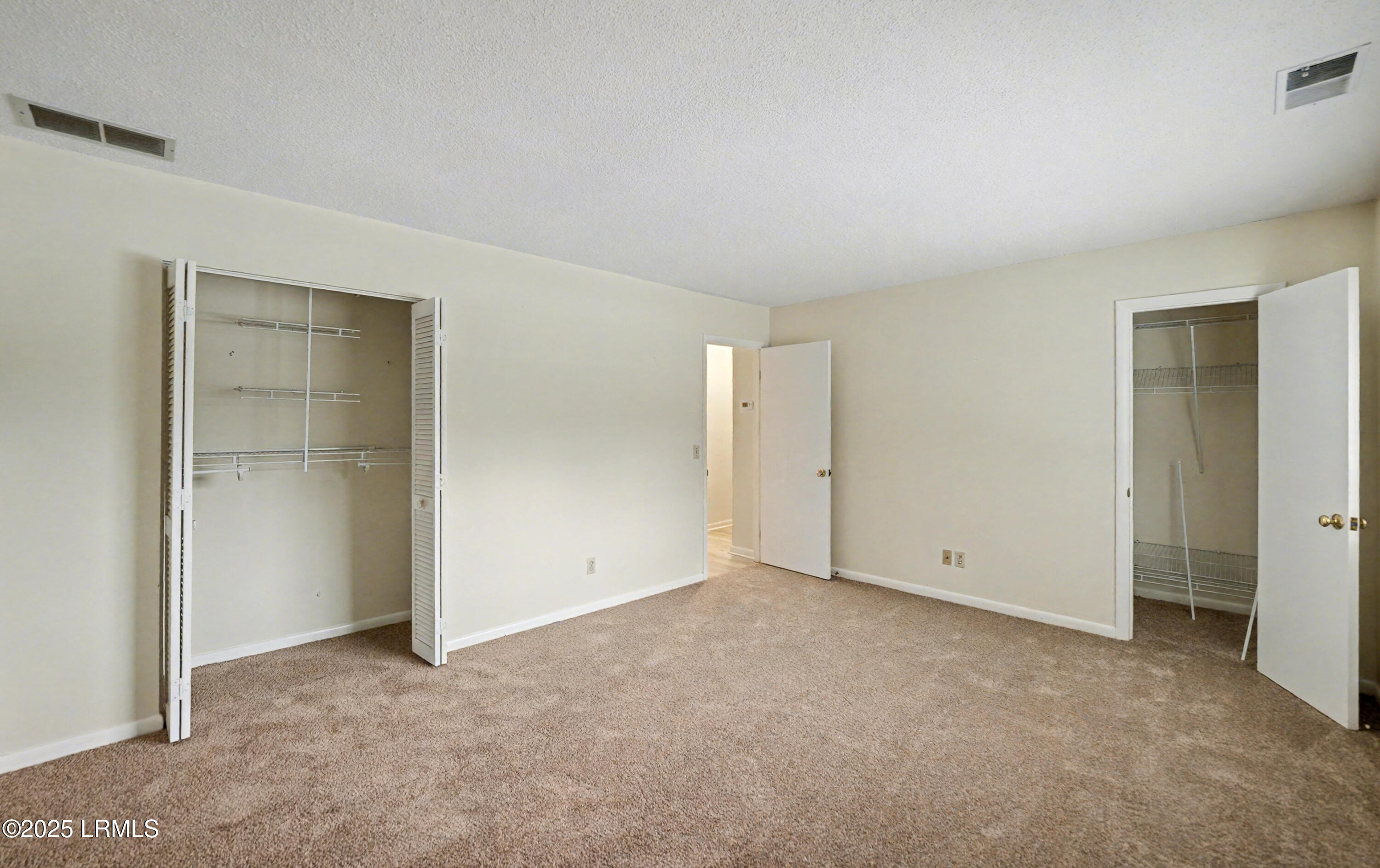 900 State Rd S-7-297, Unit A2 Beaufort, SC 29902 - Photo 22 of 44 21