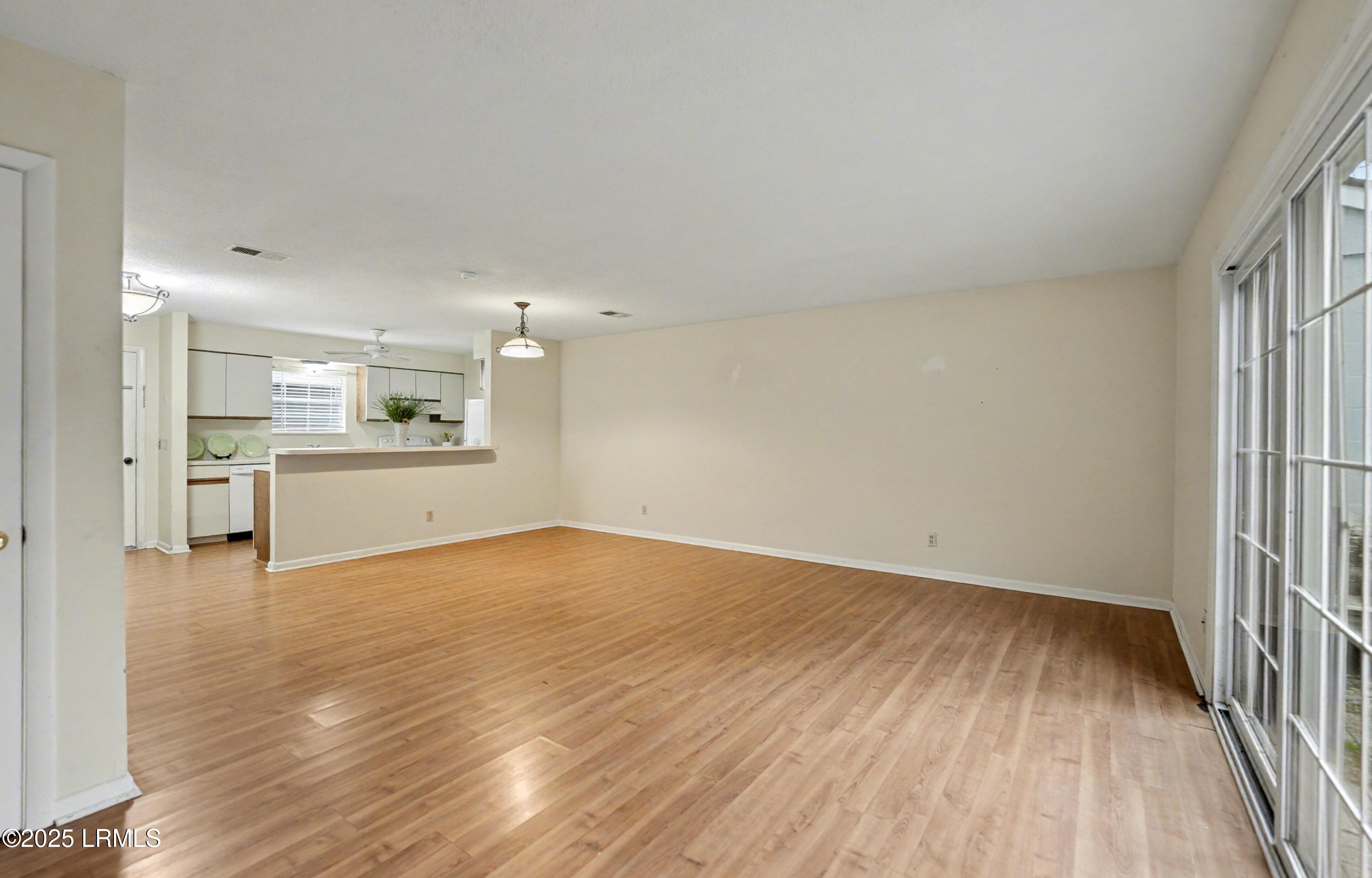 900 State Rd S-7-297, Unit A2 Beaufort, SC 29902 - Photo 9 of 44 8