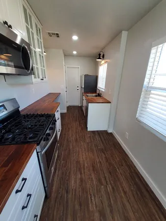 $995 | 4248 North 12th Street, Unit 5, Phoenix, AZ 85014