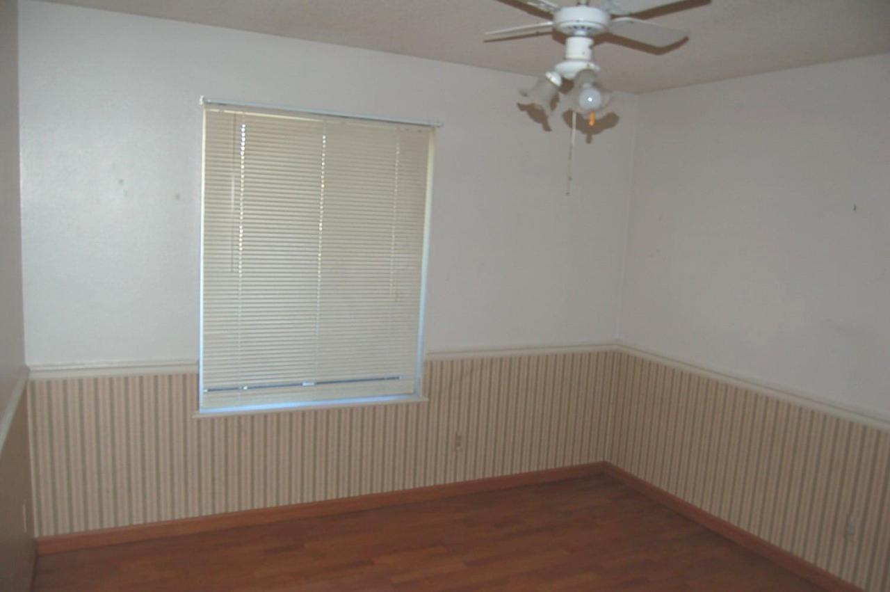 4231 West Hatcher Road Phoenix, AZ 85051 - Photo 5 of 9 BED RM