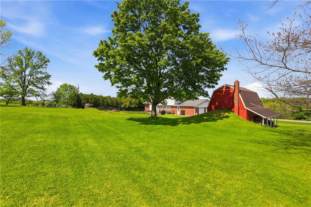 162 County Park Road Mount Pleasant, PA 15666 - Photo 36 of 44