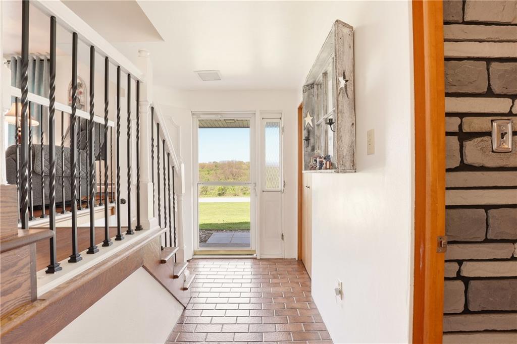 162 County Park Road Mount Pleasant, PA 15666 - Photo 7 of 44