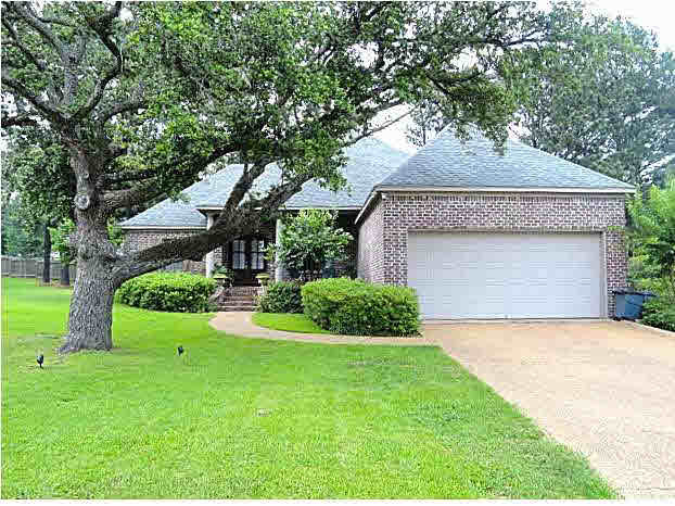 104 Sutton Lane Madison, MS 39110 - Photo 1 of 25 Front of Home