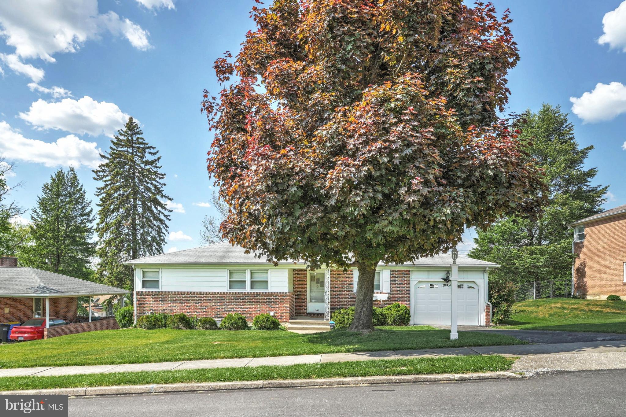 2467 Auburn Road York, PA 17402 - Photo 3 of 33 Gallery Image 3