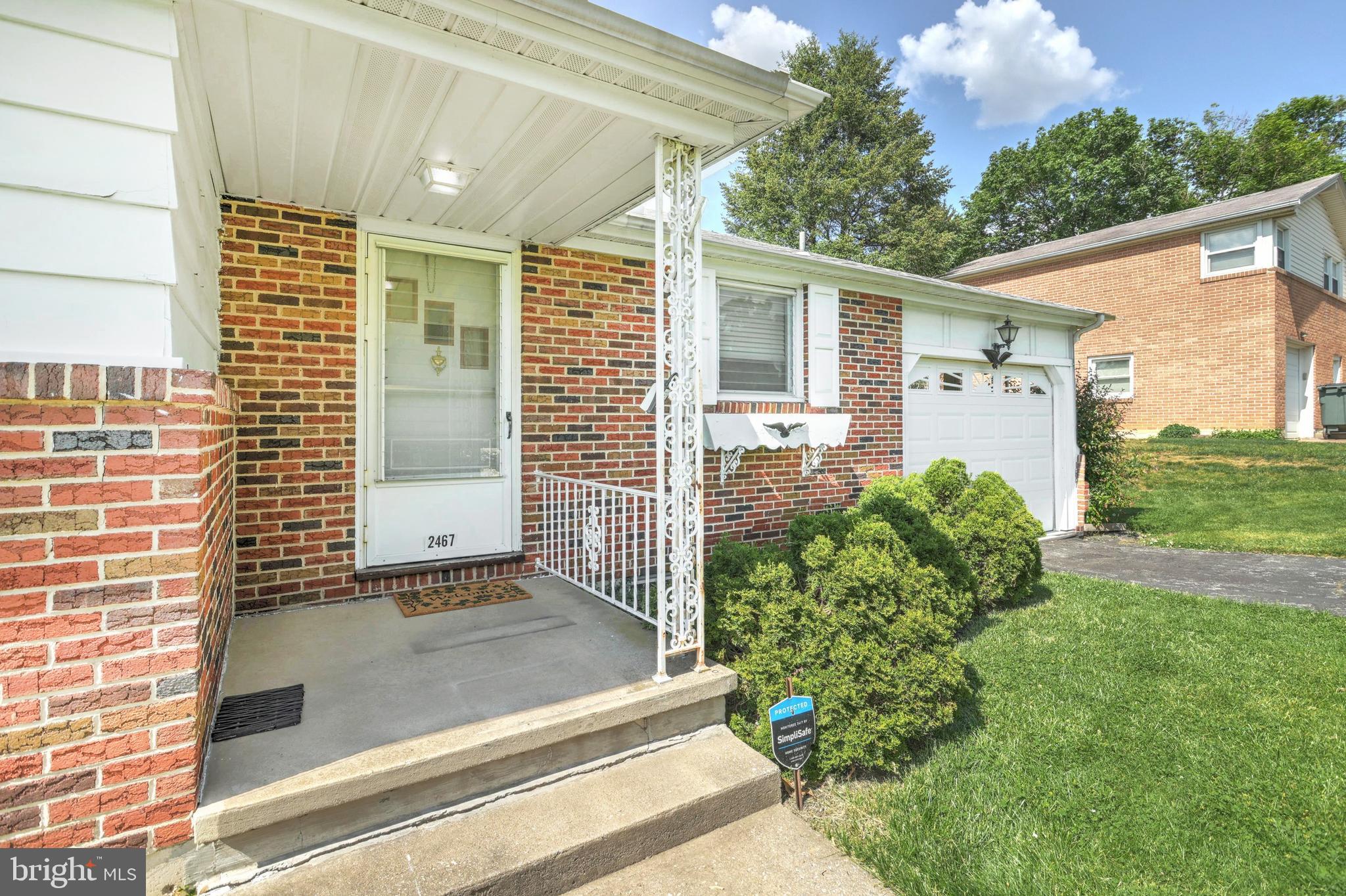 2467 Auburn Road York, PA 17402 - Photo 6 of 33 Gallery Image 6