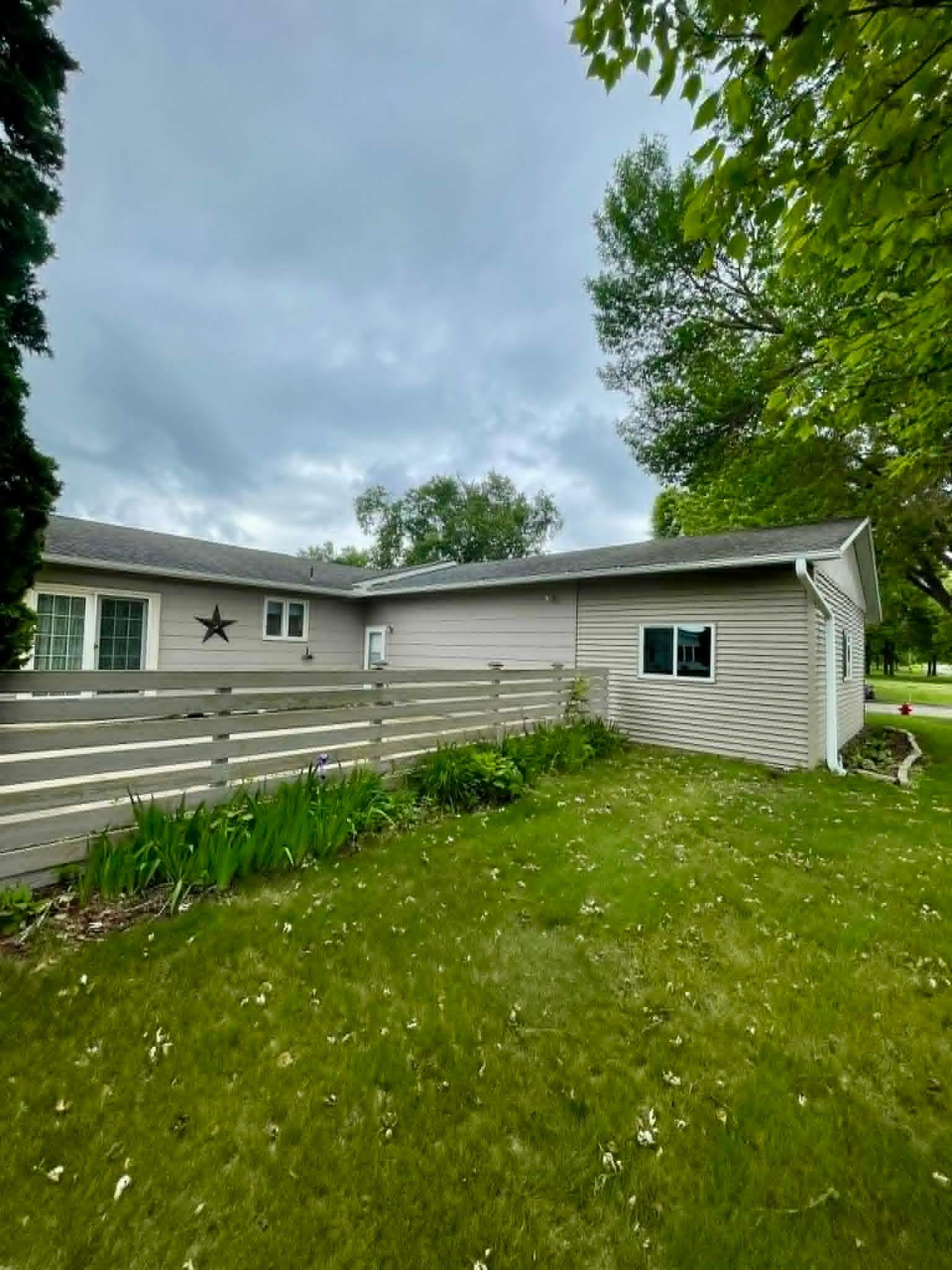 1006 10th Street Southwest Wadena, MN 56482 - Photo 5 of 59