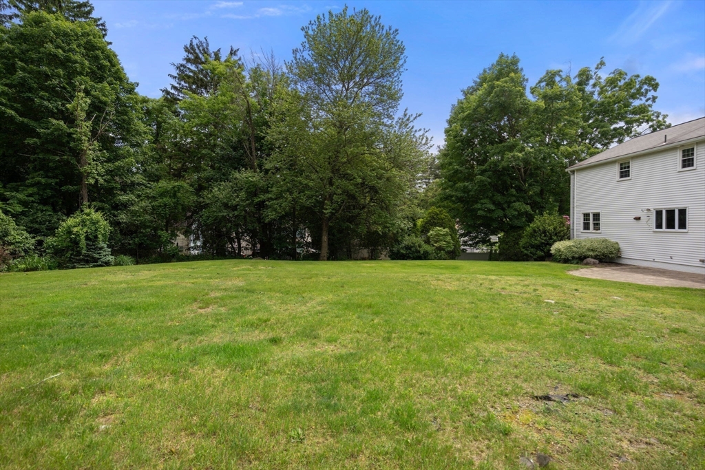 11 Fox Hill Road Framingham, MA 01701 - Photo 35 of 42