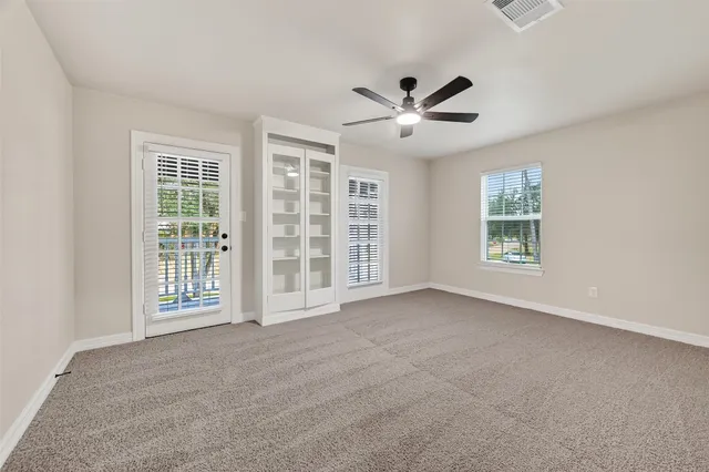 $369,000 | 1518 Sweet Grass Trail, Houston, TX 77090