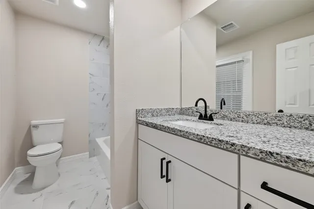 $369,000 | 1518 Sweet Grass Trail, Houston, TX 77090