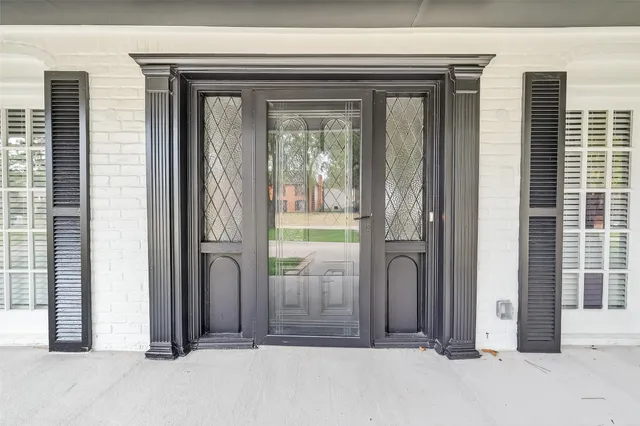 $369,000 | 1518 Sweet Grass Trail, Houston, TX 77090