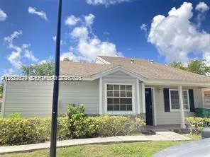 $2,295 | 13753 Southwest 149th Cir Lane, Unit 244, Miami, FL 33186