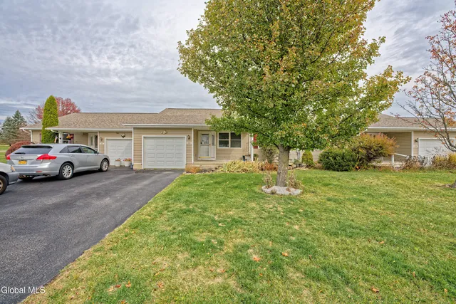 $275,000 | 122 Skyview Drive, Greenville, NY 12083