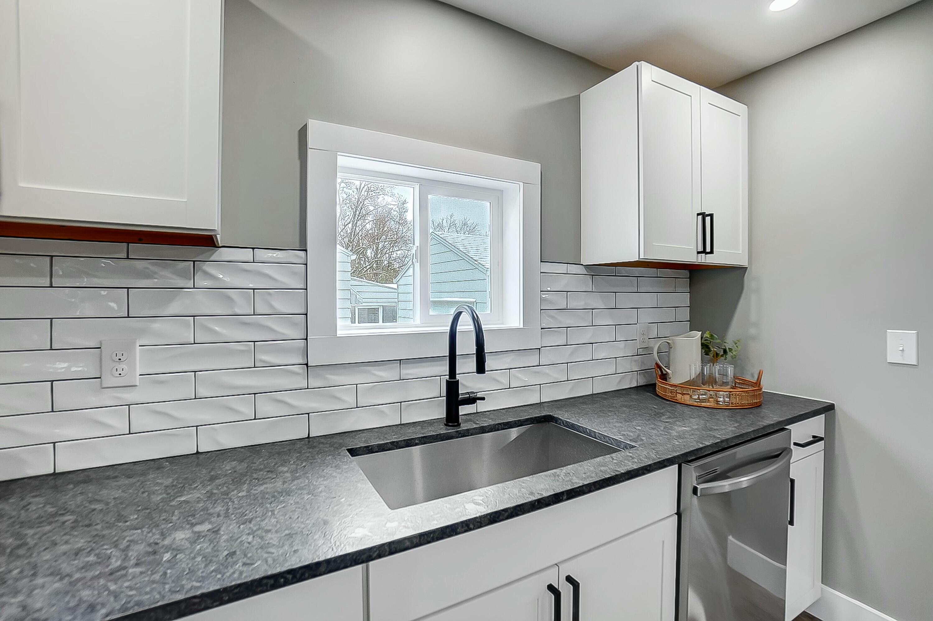 1418 Amherst Road Springfield, OH 45504 - Photo 13 of 31 Gallery Image 13