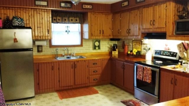 922 Glade Run Road Albright, WV 26519 - Photo 3 of 11 Gallery Image 3
