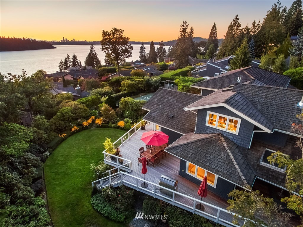 17 Brook Bay Road Mercer Island, WA 98040 - Photo 1 of 25 an aerial view of houses with outdoor space