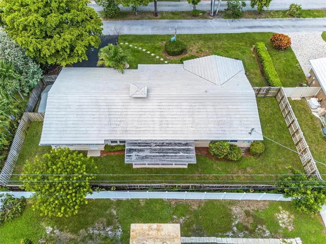 $4,200 | 2750 Southeast 3rd Street, Pompano Beach, FL 33062