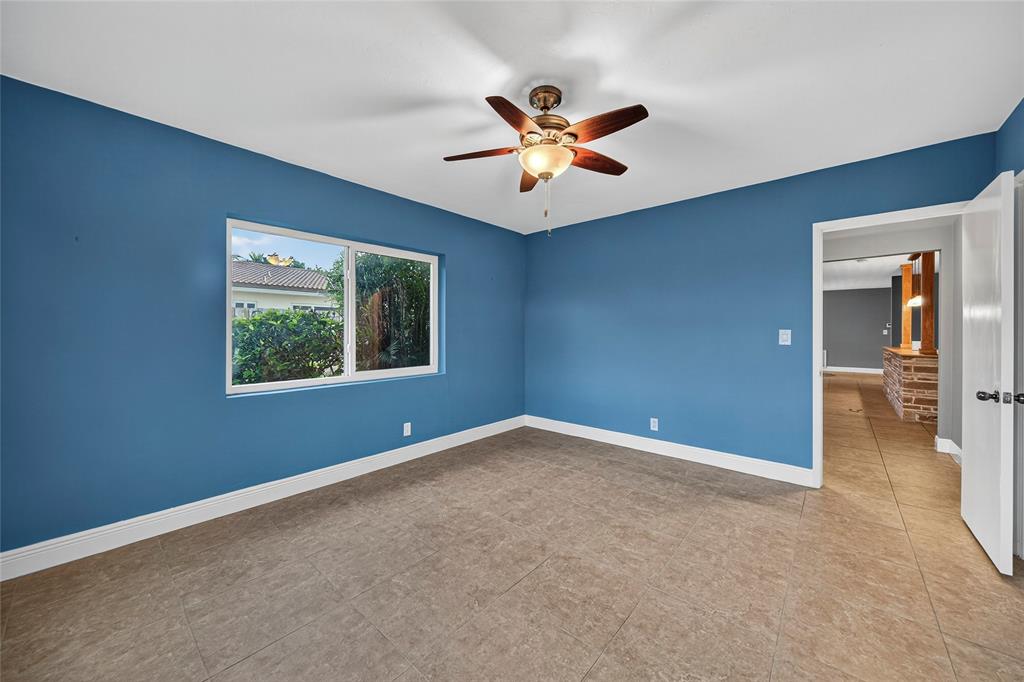 2750 Southeast 3rd Street Pompano Beach, FL 33062 - Photo 30 of 54