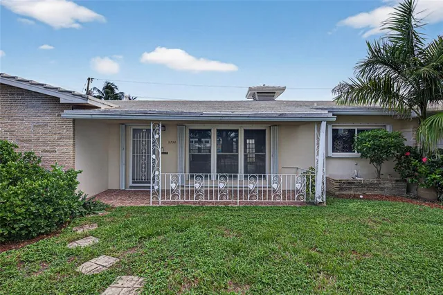 $4,200 | 2750 Southeast 3rd Street, Pompano Beach, FL 33062
