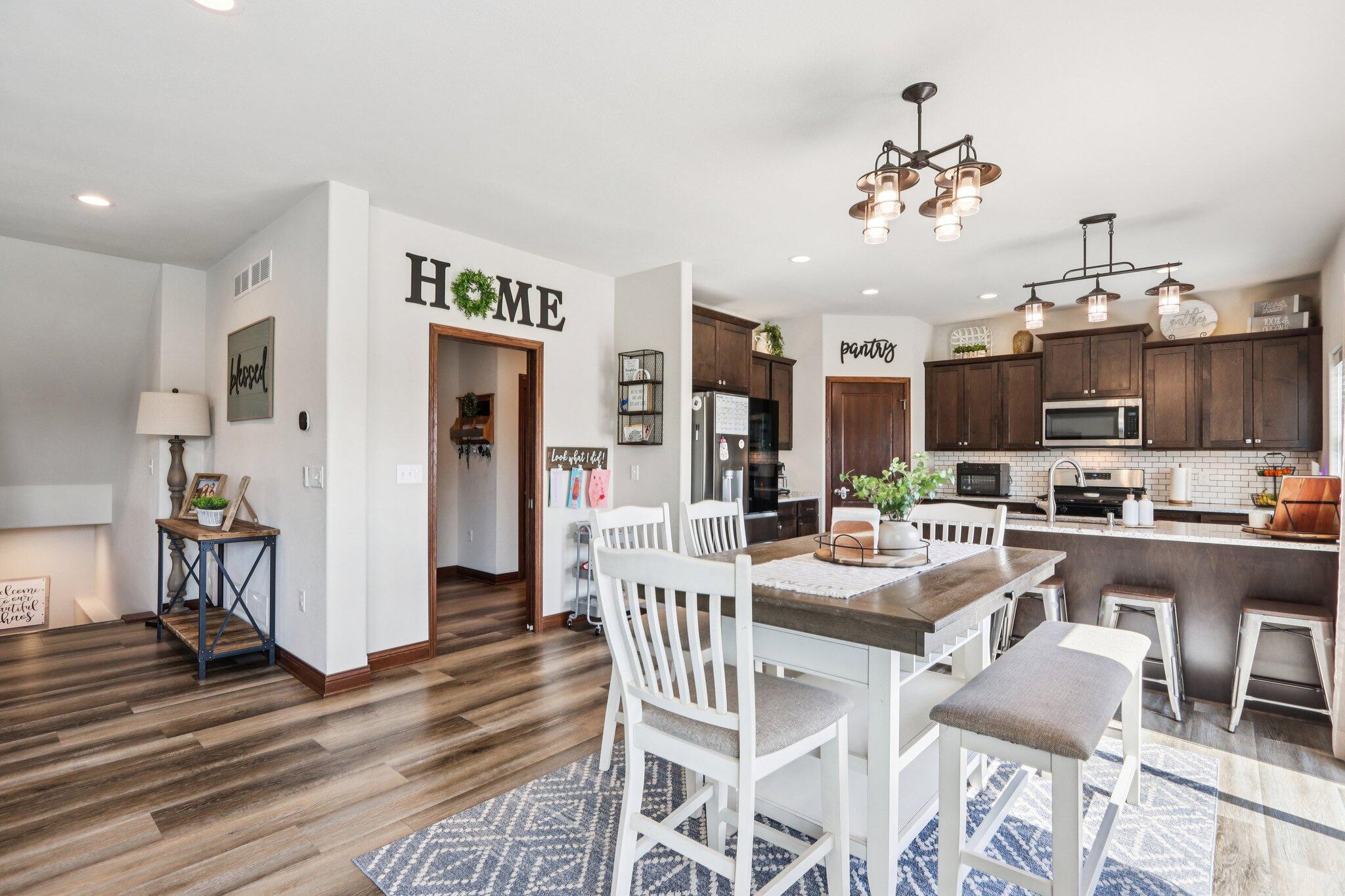 526 Spur Road Slinger, WI 53086 - Photo 9 of 74 14-web-or-mls-Spur Rd-S0904-014