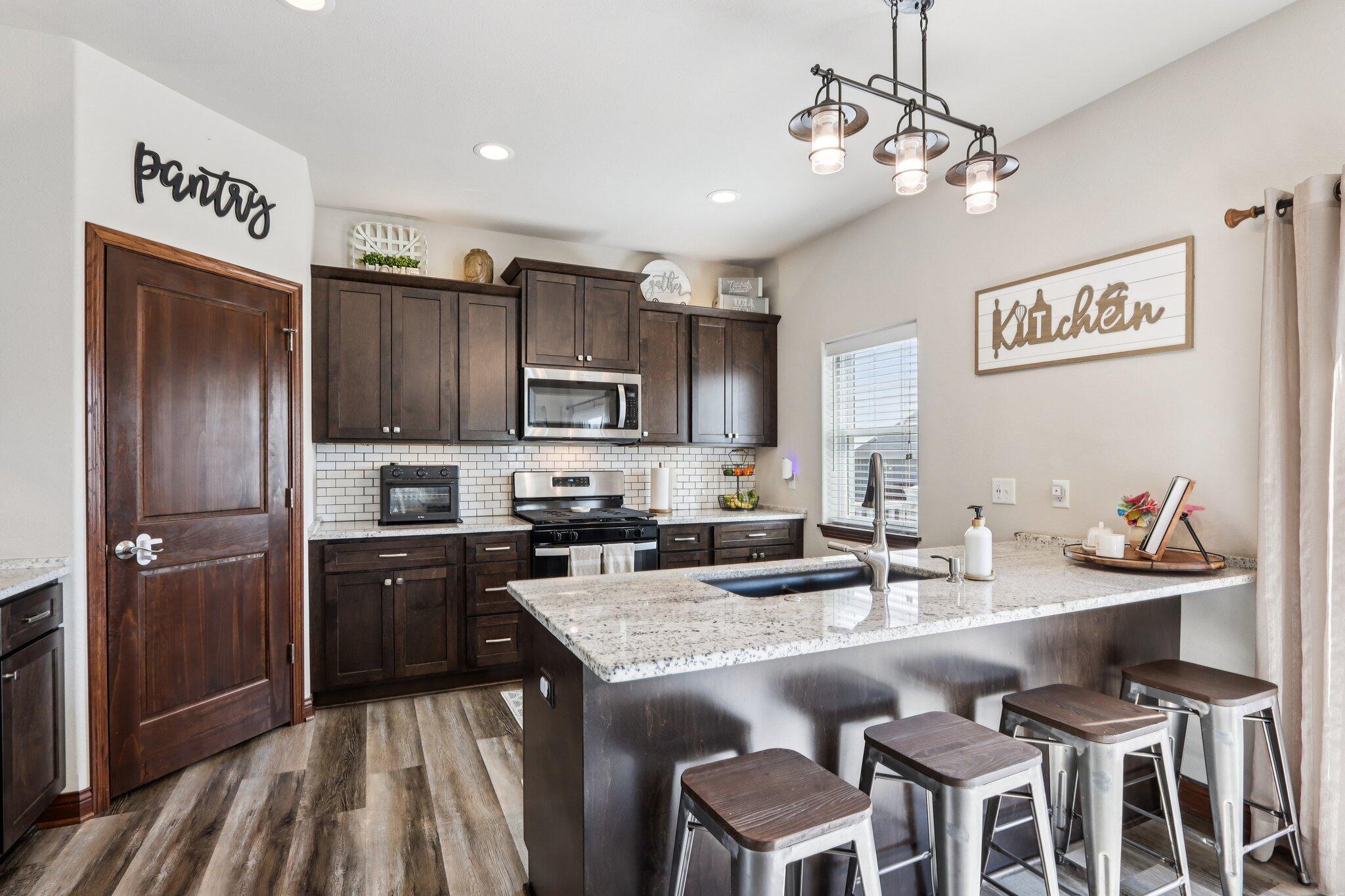 526 Spur Road Slinger, WI 53086 - Photo 10 of 74 15-web-or-mls-Spur Rd-S0904-015