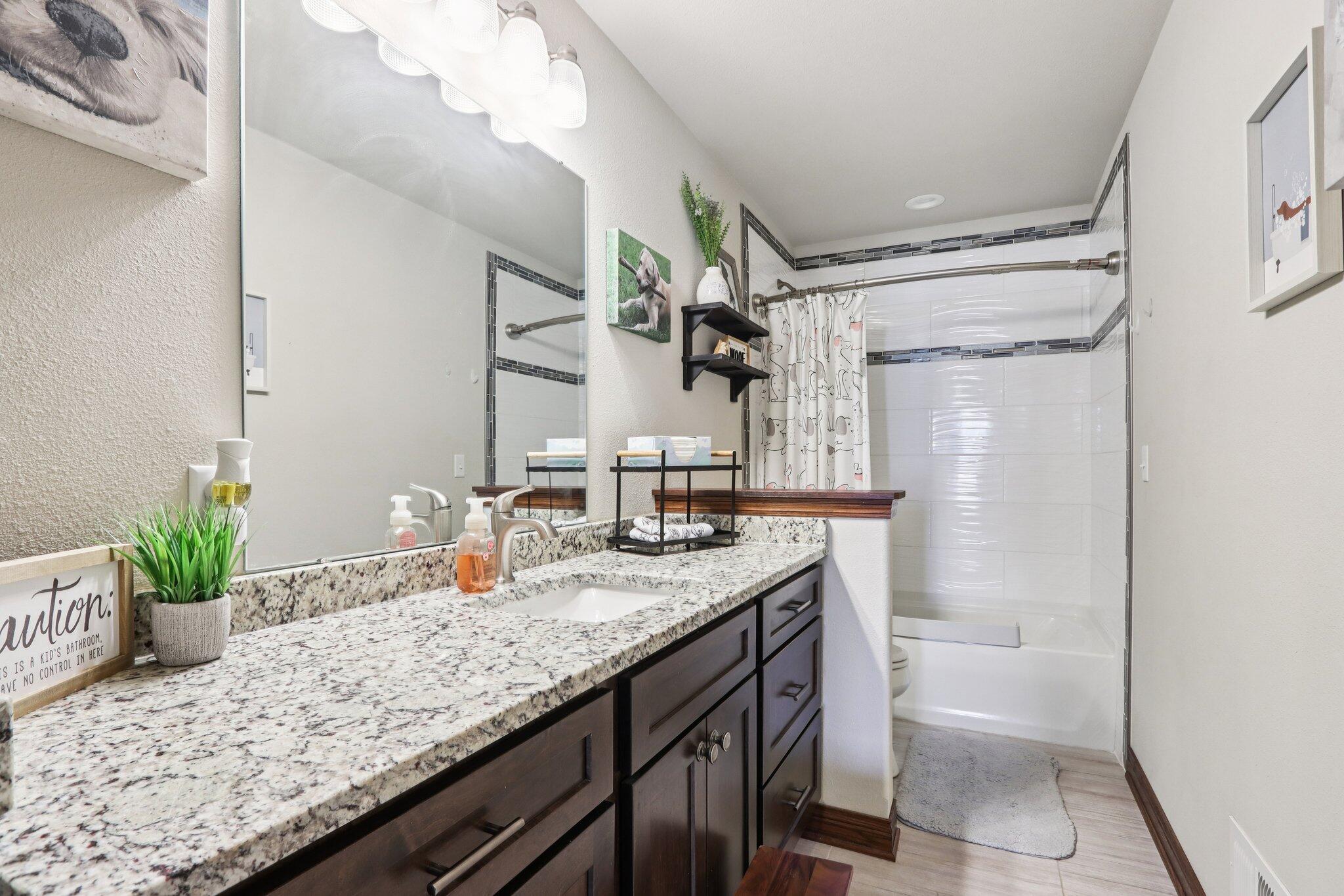 526 Spur Road Slinger, WI 53086 - Photo 33 of 74 38-web-or-mls-Spur Rd-S0904-038