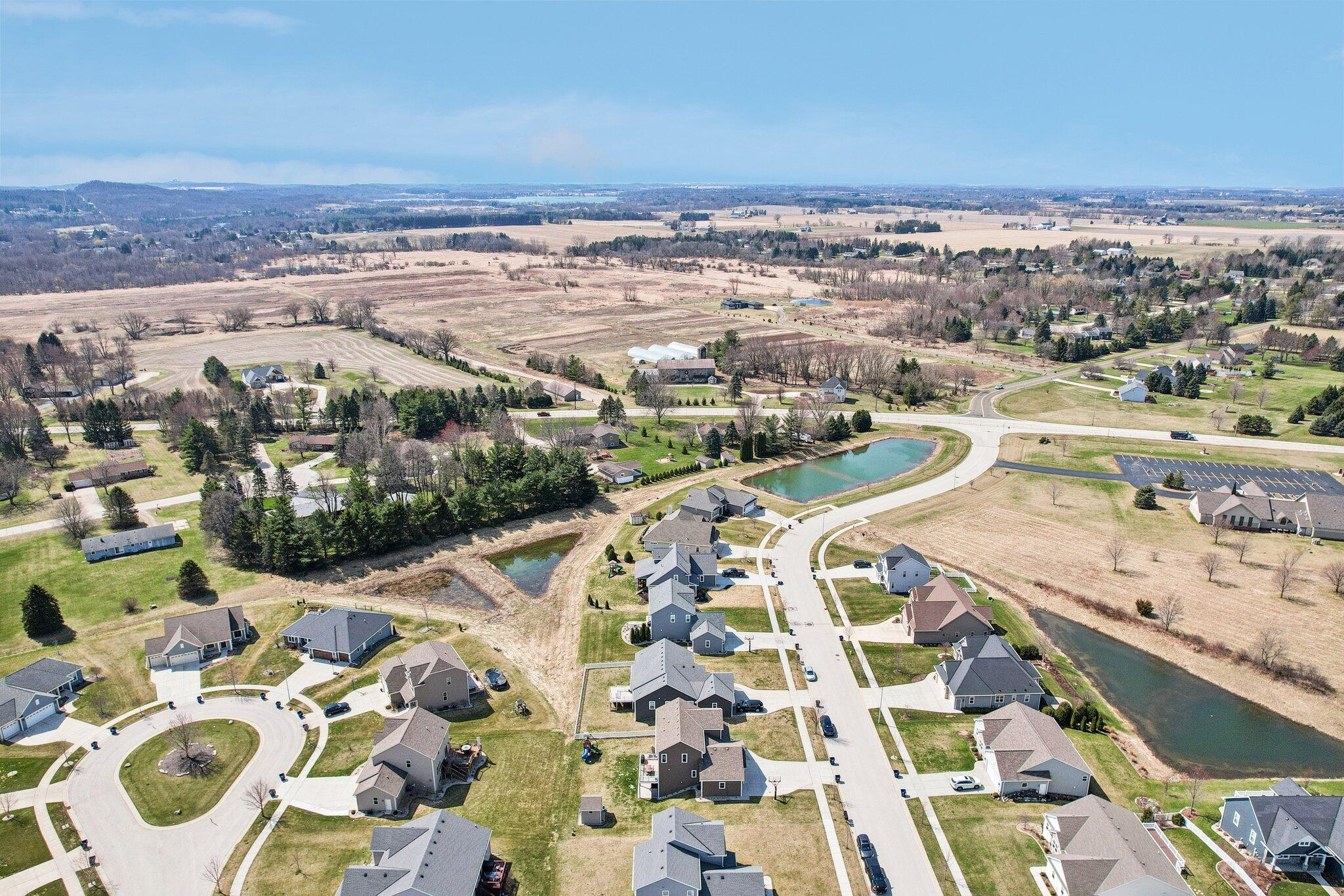 526 Spur Road Slinger, WI 53086 - Photo 53 of 74 58-web-or-mls-Spur Rd-S0904-058