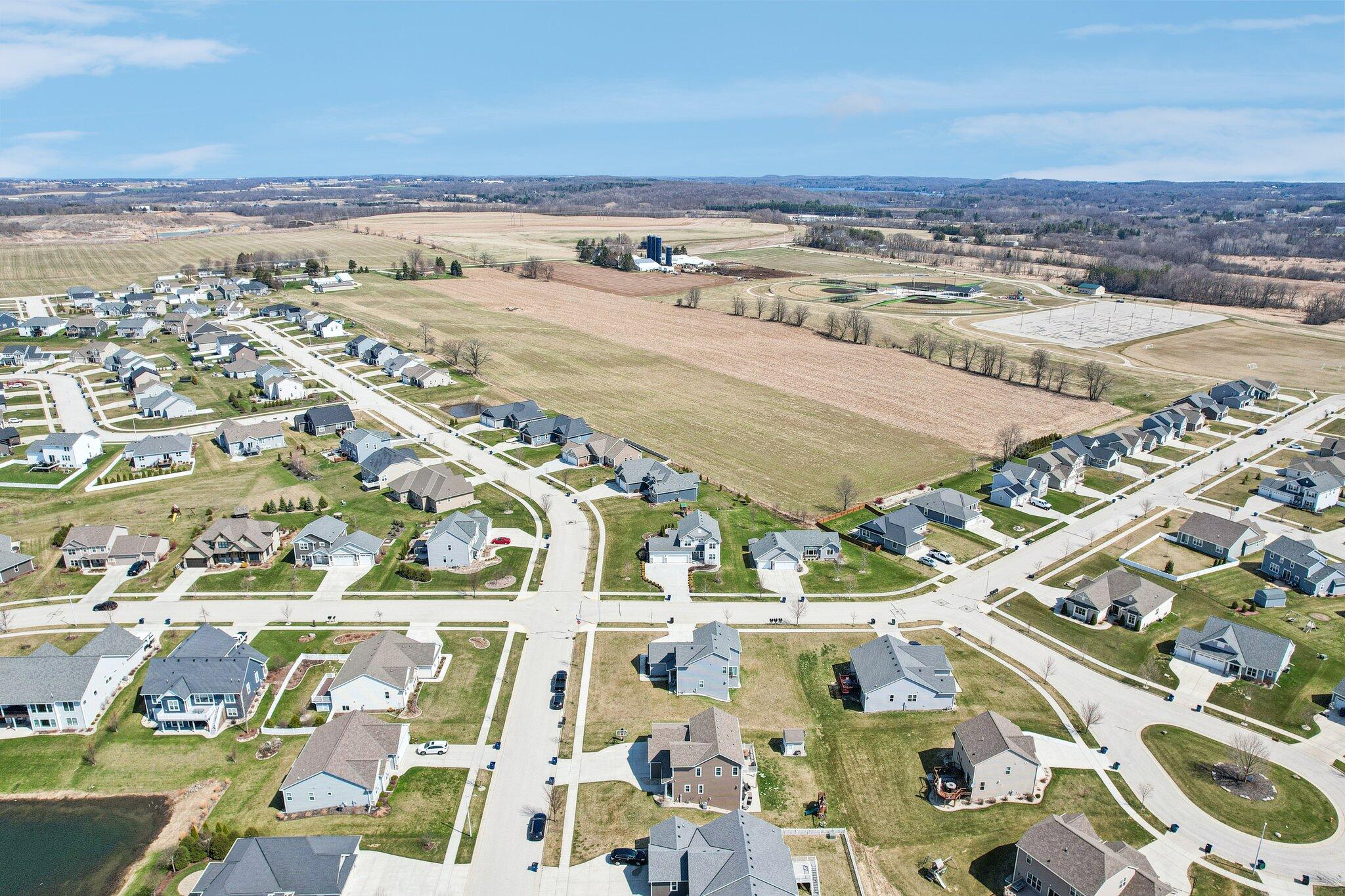 526 Spur Road Slinger, WI 53086 - Photo 63 of 74 69-web-or-mls-Spur Rd-S0904-069
