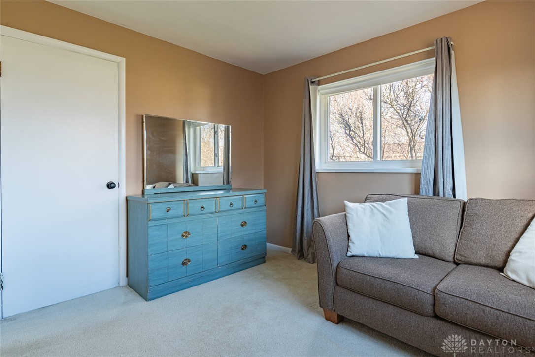 1051 Kenosha Road Kettering, OH 45429 - Photo 18 of 27