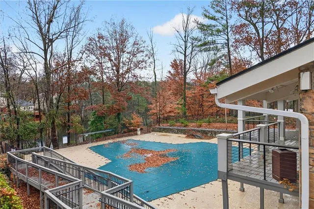 $300,000 | 710 Garden Court, Atlanta, GA 30328