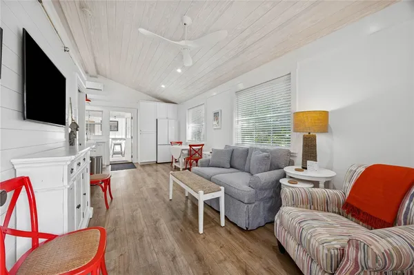 $2,200,000 | 502 1/2 Ashantilly Avenue, St. Simons Island, GA 31522