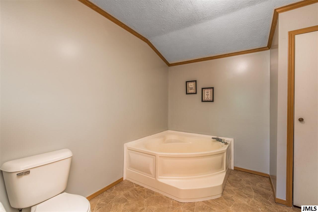 6692 Deweese Road Jackson, MI 49201 - Photo 13 of 23 Photo 13