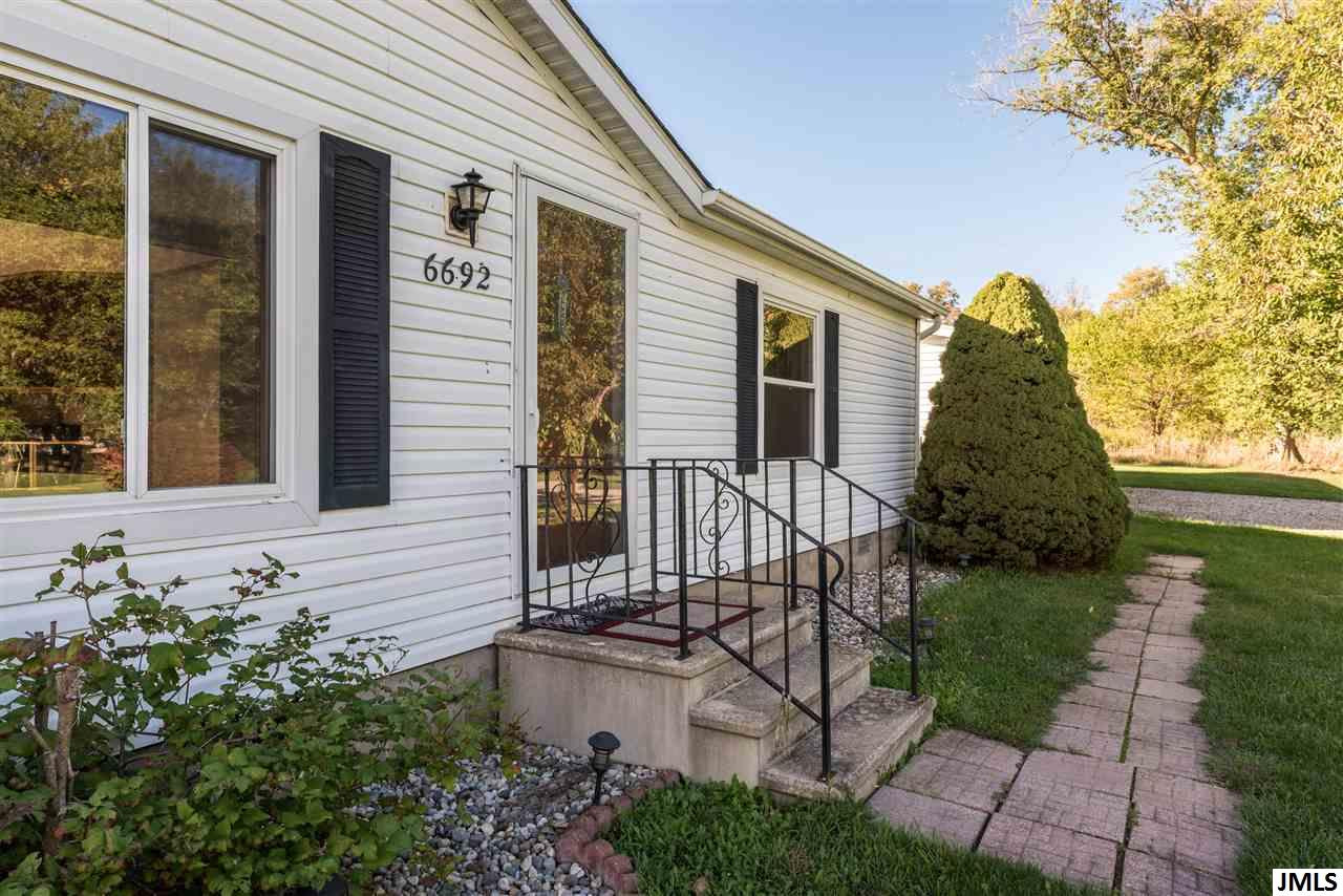 6692 Deweese Road Jackson, MI 49201 - Photo 2 of 23 Photo 2