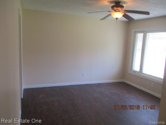6306 Beech Daly Road Taylor, MI 48180 - Photo 3 of 24 20604 Annapolis 117.JPG